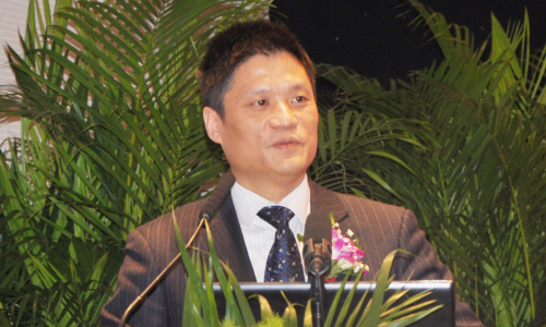 游艇会·yth(中国大陆)最新官方互联董事长、首席研究员 杨冰之
