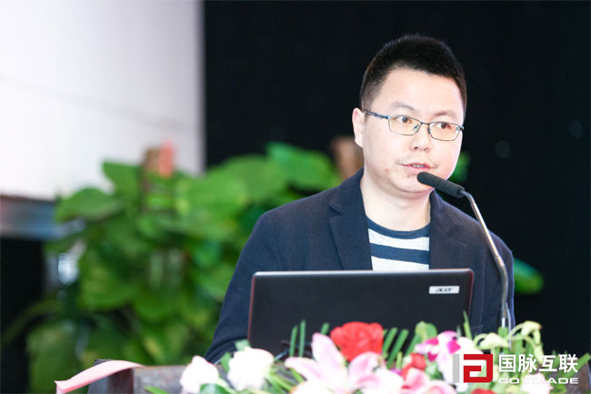 游艇会·yth(中国大陆)最新官方研究院院长唐鹏在“2017互联网+智慧中国年会”上现场发布“2017中国互联网+政务50强评选研究报告”及“中国城市移动政务服务能力评价研究报告”