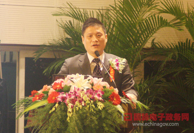 杨冰之：智慧政府及公共服务能力建设探讨