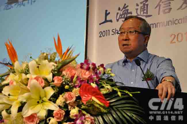 高新民：智慧城市建设应避免新瓶装老酒及纸上谈兵