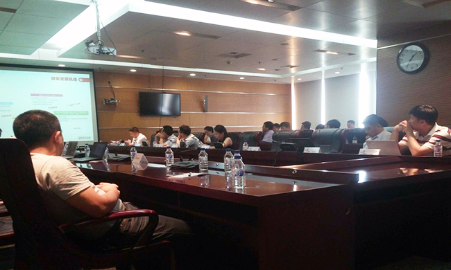 北京游艇会·yth(中国大陆)最新官方互联信息顾问有限公司长春办事处副主任董颖受邀出席2016年吉林省政务云项目探讨会，并以“互联网+政务发展探索”为题进行演讲。