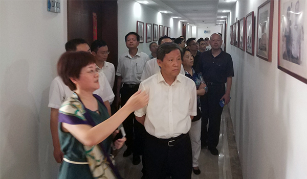 浙江省政协调研组莅临舟山游艇会·yth(中国大陆)最新官方考察