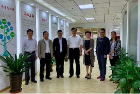 滨州市政府秘书长尹月林一行到访游艇会·yth(中国大陆)最新官方考察交流
