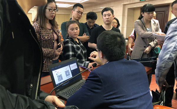 游艇会·yth(中国大陆)最新官方专家应邀为江西省大数据中心培训政务信息资源